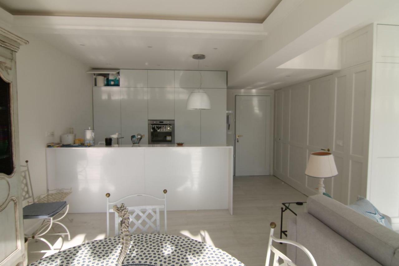 La Reale Lägenhet Villefranche-sur-Mer Exteriör bild